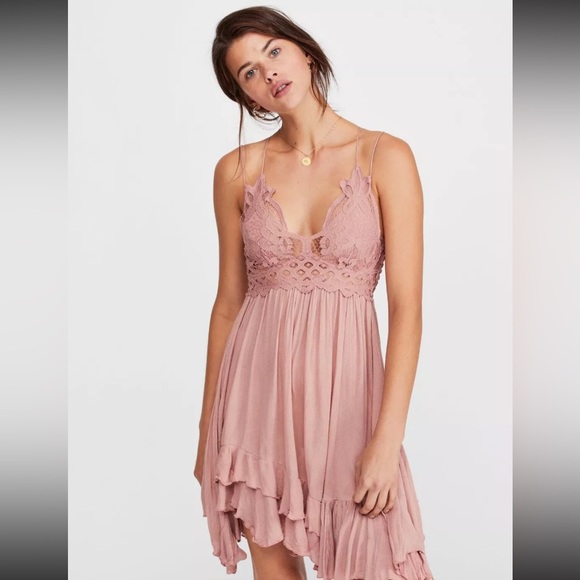 Free People Dresses & Skirts - Free People Adela slip mini dress crochet lace light pink